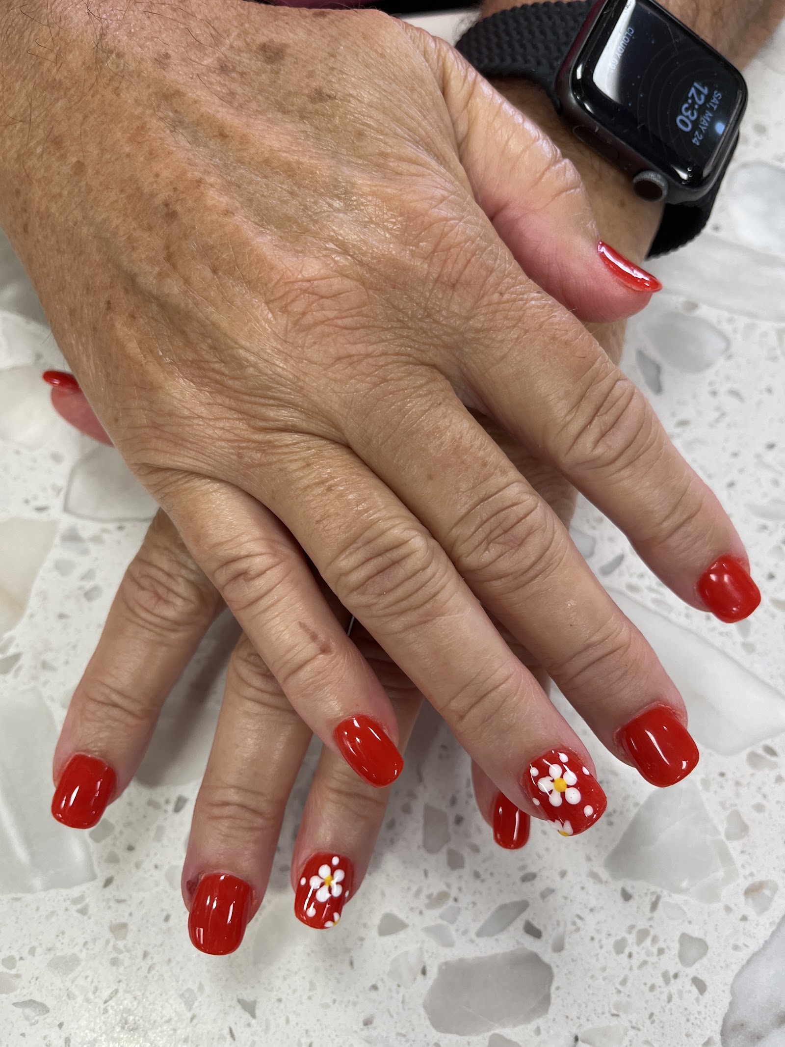 Ultra Nails nail photo 5